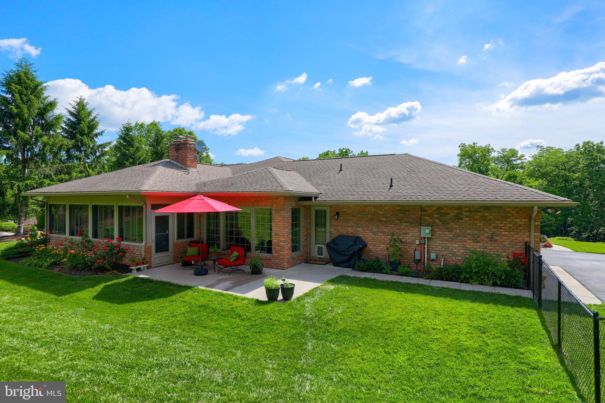 3688 Cimmeron Road York, PA 17402 - Photo 2 of 52 Gallery Image 2