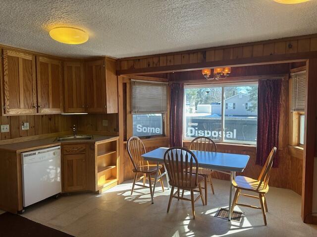 17 Spring Street Madison, ME 04950 - Photo 7 of 50 Kitchen with breakfast nook