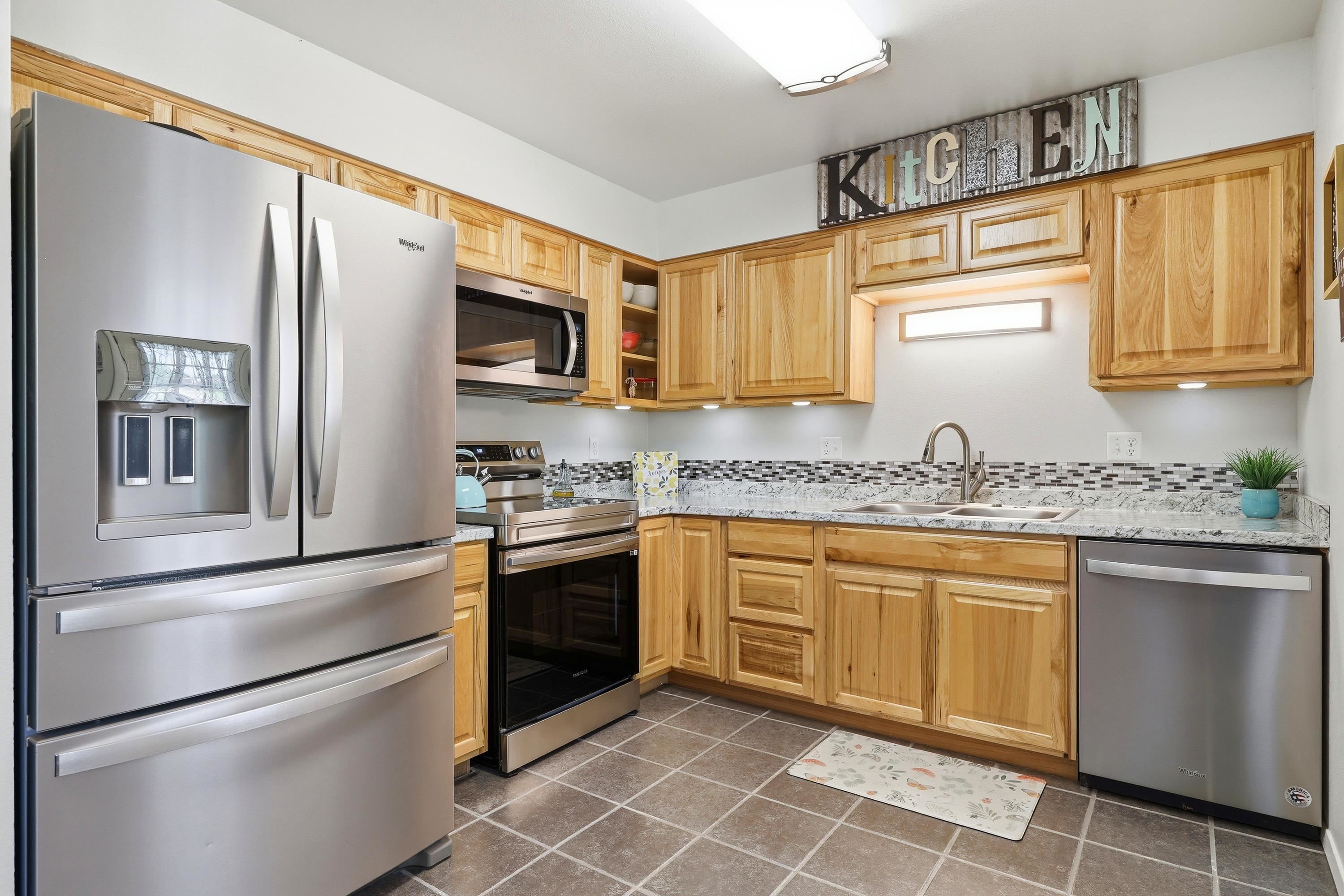 5436 Pathfinder Street Casper, WY 82604 - Photo 9 of 30