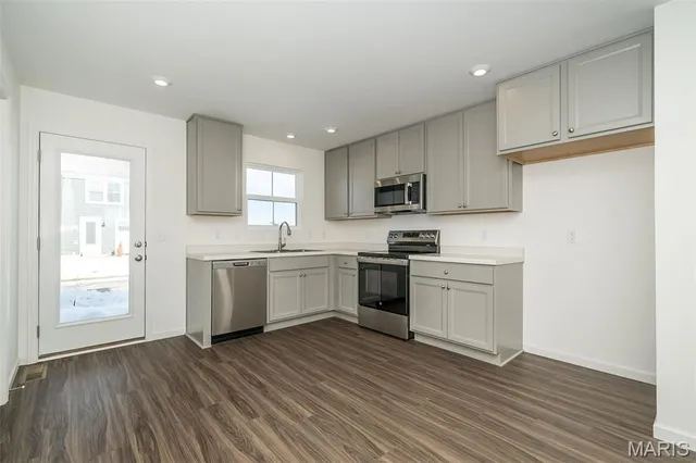 $316,900 | 101 Cardow Drive, Unit 169606, O'Fallon, MO 63368