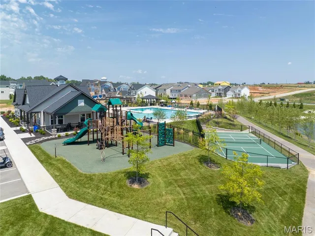 $316,900 | 101 Cardow Drive, Unit 169606, O'Fallon, MO 63368