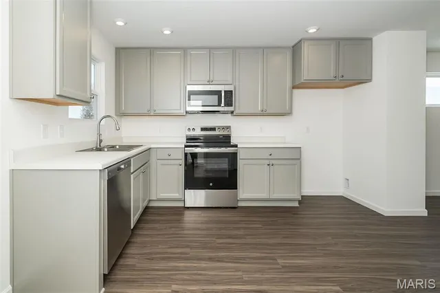 $316,900 | 101 Cardow Drive, Unit 169606, O'Fallon, MO 63368