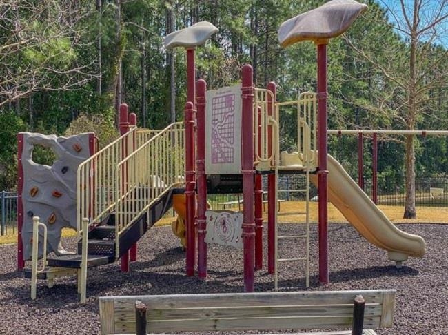 1732 South Summer Ridge Court St. Augustine, FL 32092 - Photo 41 of 42 a view of stairs and yard