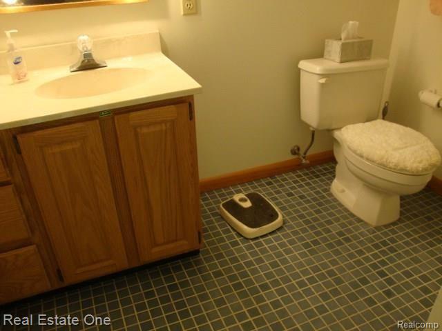 34043 Quaker Valley Road Farmington, MI 48331 - Photo 18 of 33 DSC06218.JPG