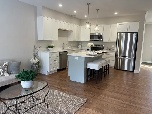 $549,900 | 26 Danielles Way, Worcester, MA 01606