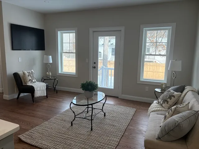 $549,900 | 26 Danielles Way, Worcester, MA 01606