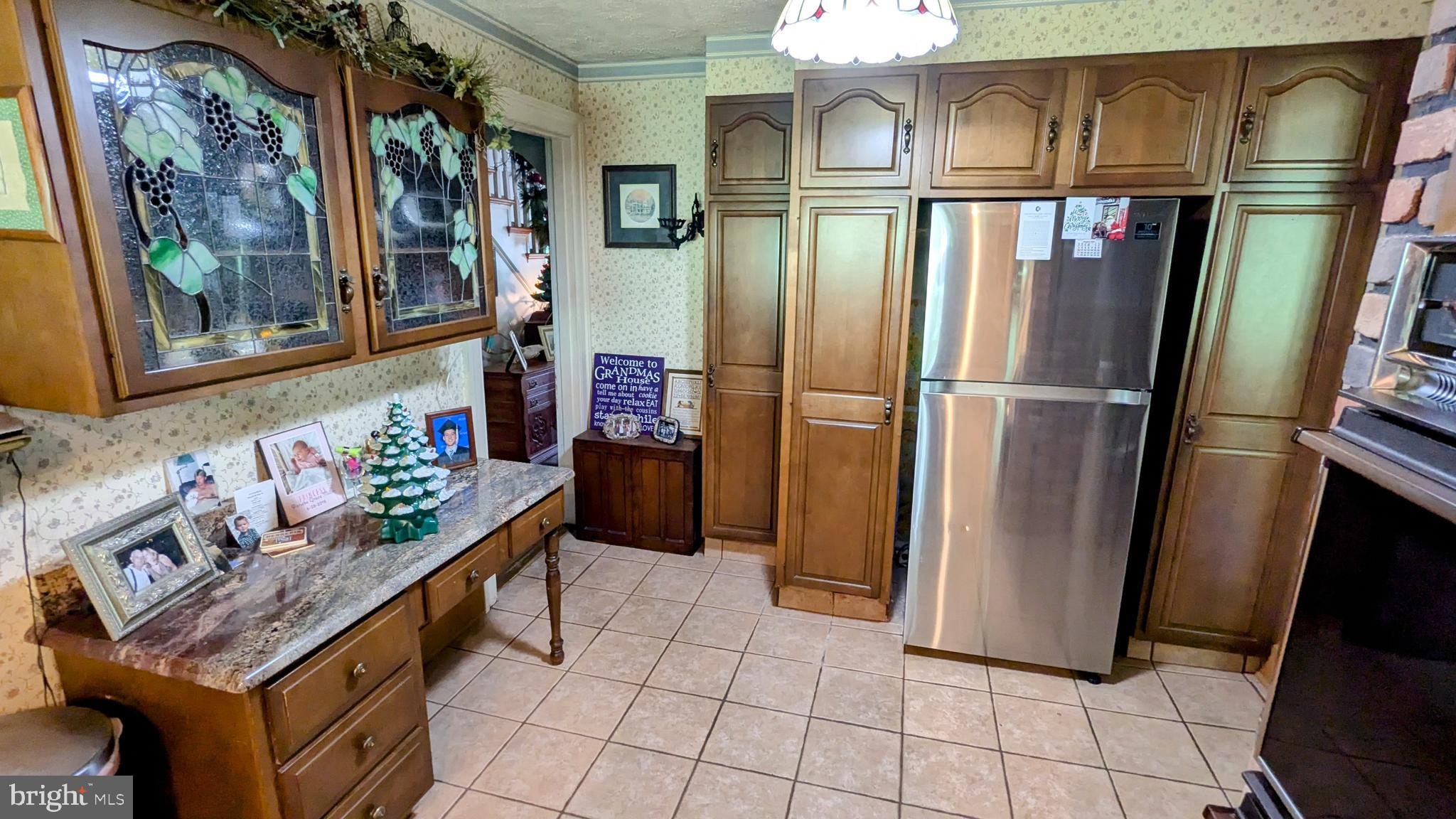 1987 Ridgewood Road York, PA 17406 - Photo 17 of 27 Gallery Image 17