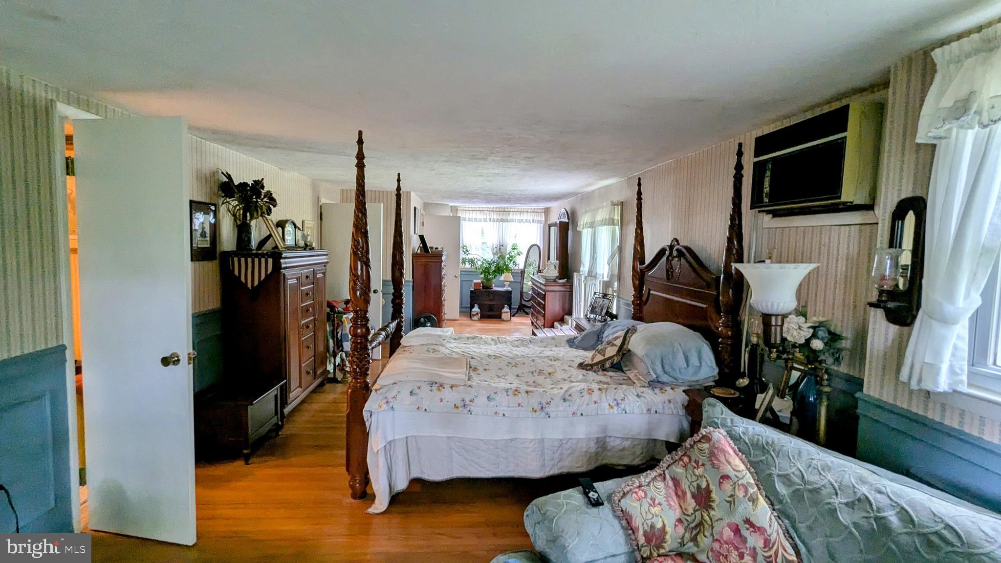 1987 Ridgewood Road York, PA 17406 - Photo 24 of 27 Master bedroom set up before the move