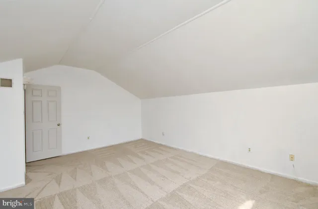 $1,950 | 122 Wheatsheaf Lane, Telford, PA 18969