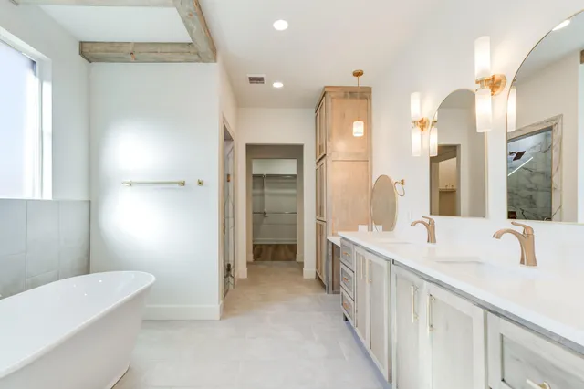 $575,000 | 4616 138th Place, Lubbock, TX 79424