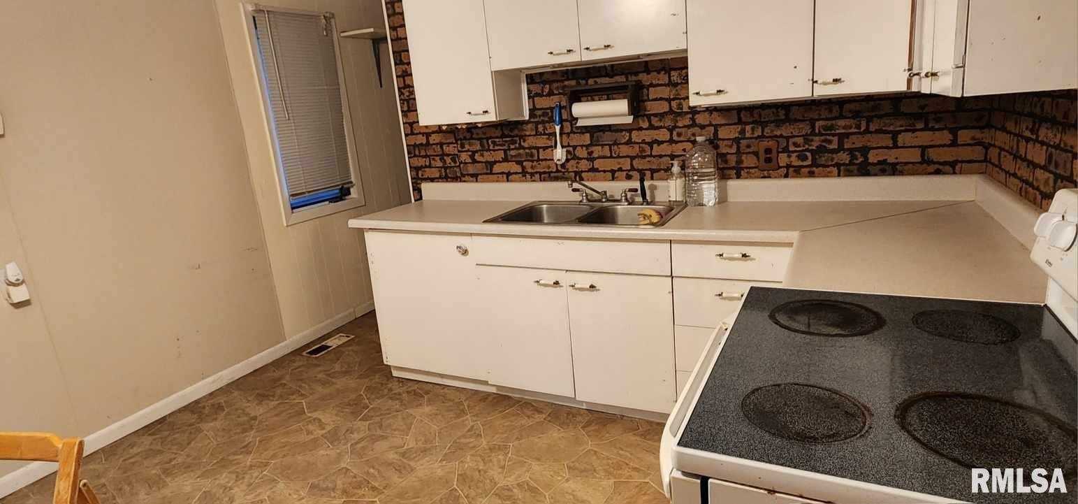 906 Boston Road Marion, IL 62959 - Photo 17 of 23 Gallery Image 17