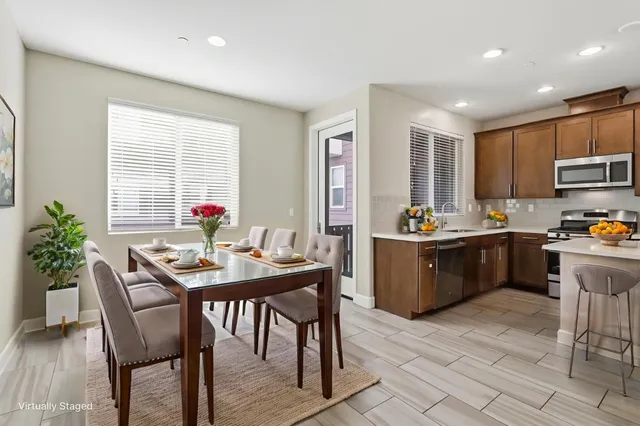 $1,050,000 | 428 Whistler Place, San Jose, CA 95123