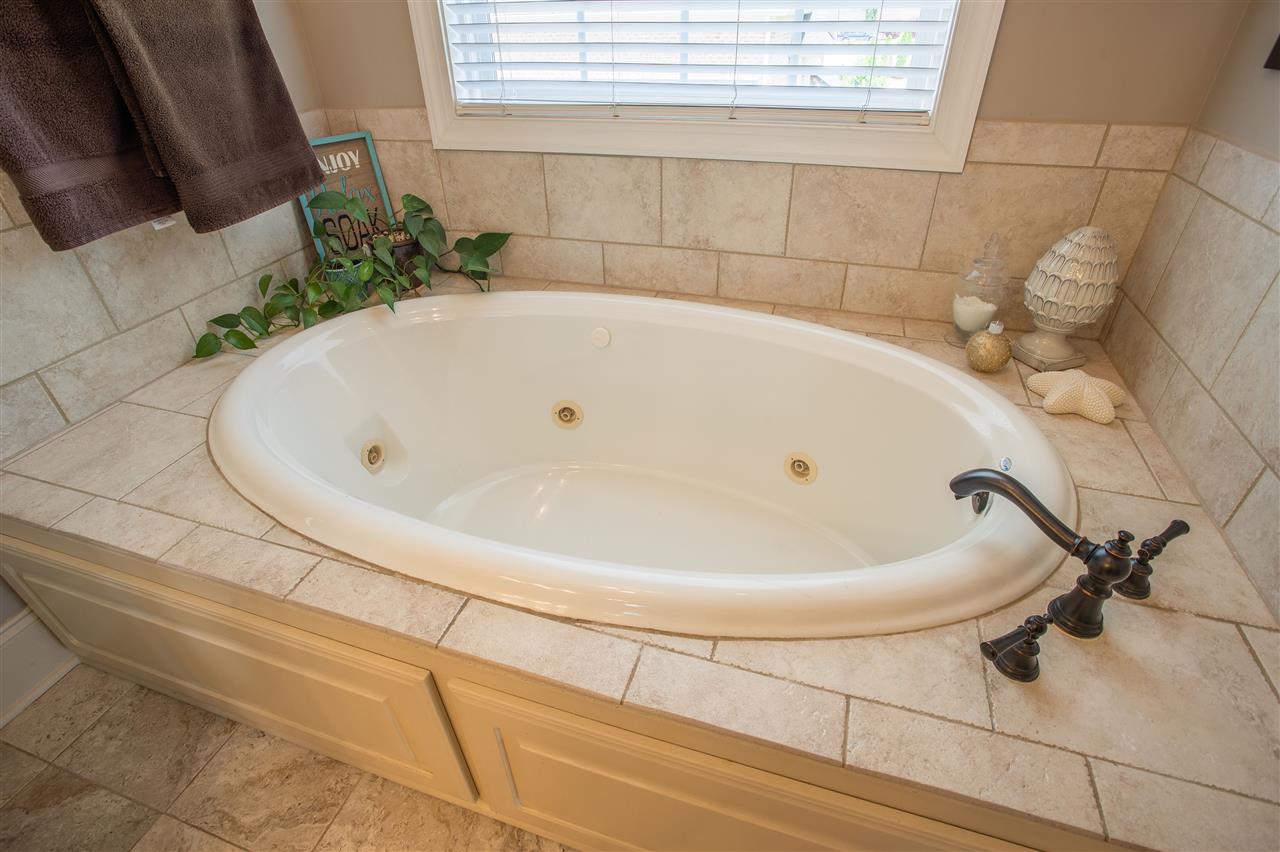 308 West Caledonia Court Inman, SC 29349 - Photo 12 of 36