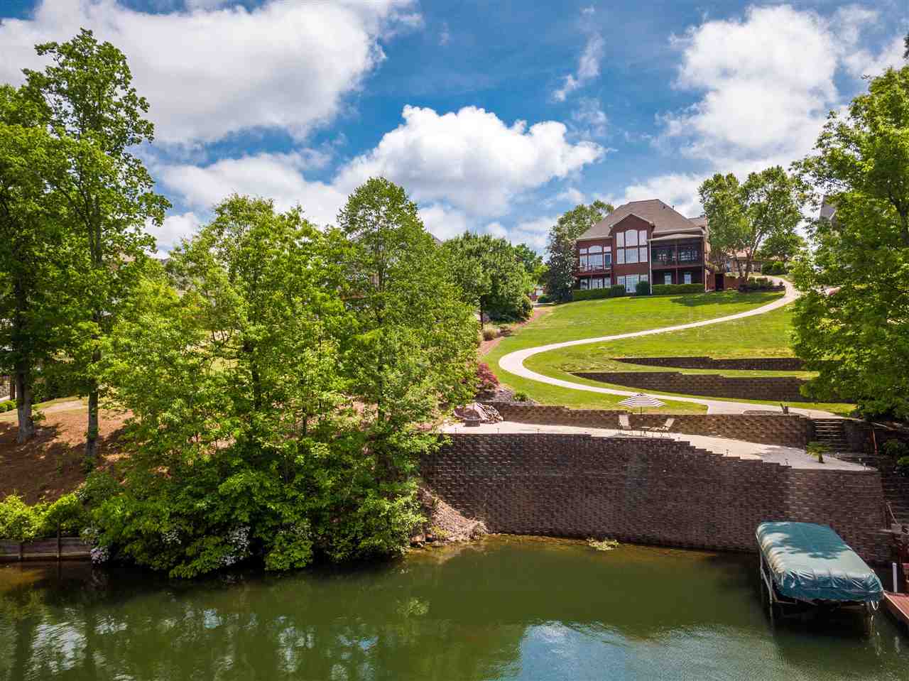 308 West Caledonia Court Inman, SC 29349 - Photo 3 of 36