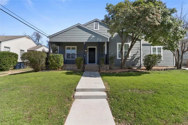 $3,095 | 3557 Winston Road, Fort Worth, TX 76109