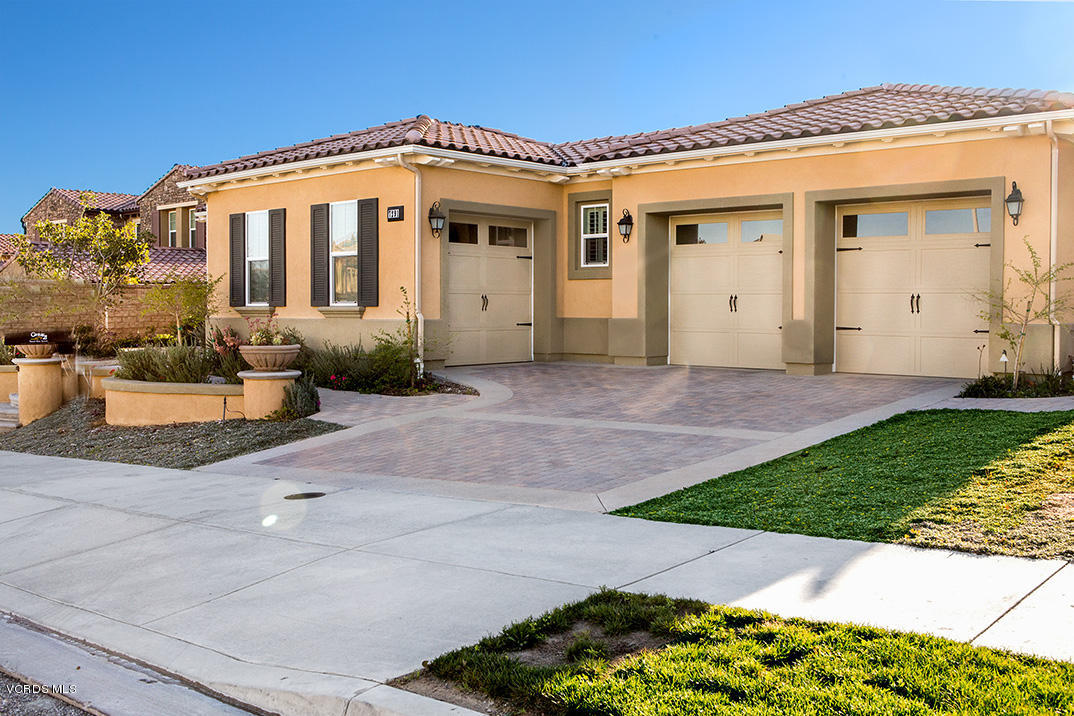 7291 Range View Court Moorpark, CA 93021 - Photo 2 of 38 7291 Rangeview Small.01