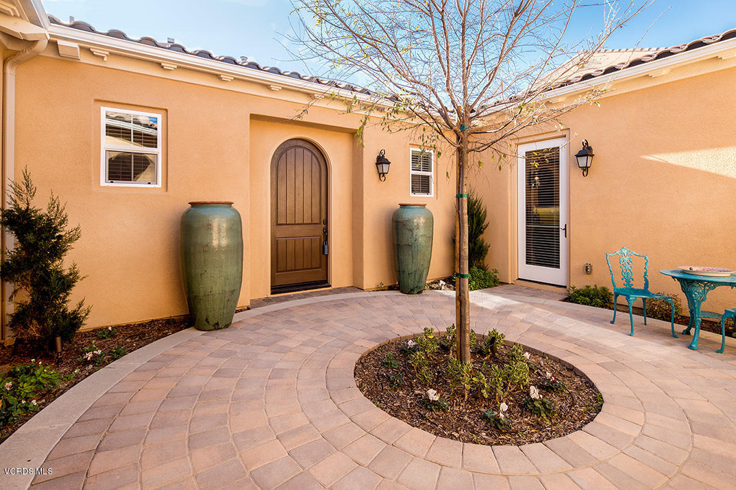 7291 Range View Court Moorpark, CA 93021 - Photo 7 of 38 7291 Rangeview Small.05
