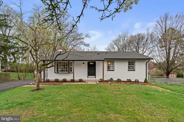 $645,000 | 24320 Log House Road, Gaithersburg, MD 20882