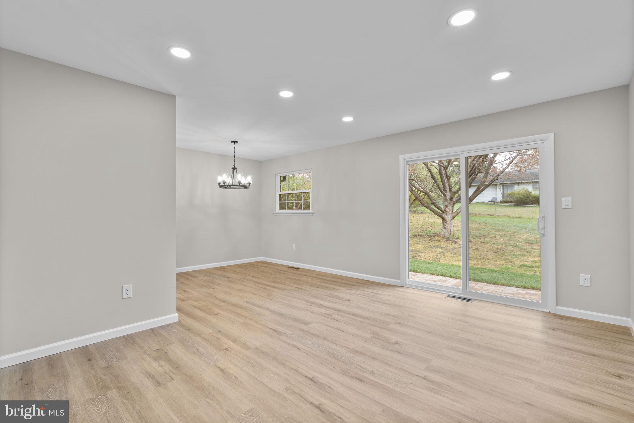 24320 Log House Road Gaithersburg, MD 20882 - Photo 11 of 51