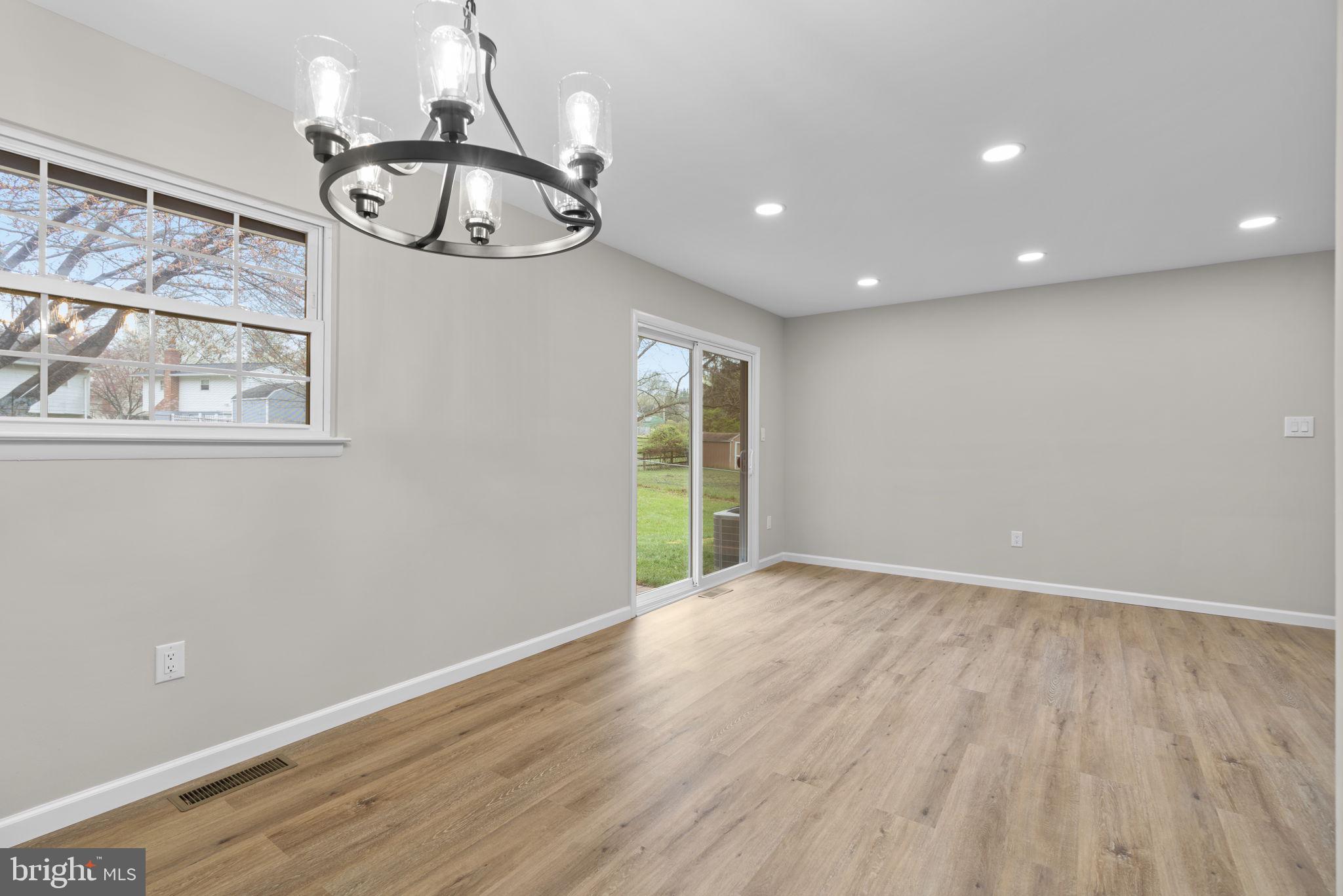 24320 Log House Road Gaithersburg, MD 20882 - Photo 12 of 51