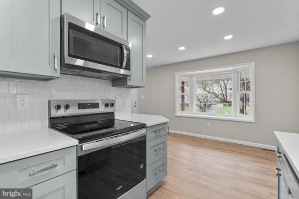 $645,000 | 24320 Log House Road, Gaithersburg, MD 20882