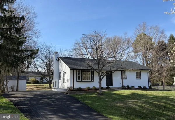$645,000 | 24320 Log House Road, Gaithersburg, MD 20882