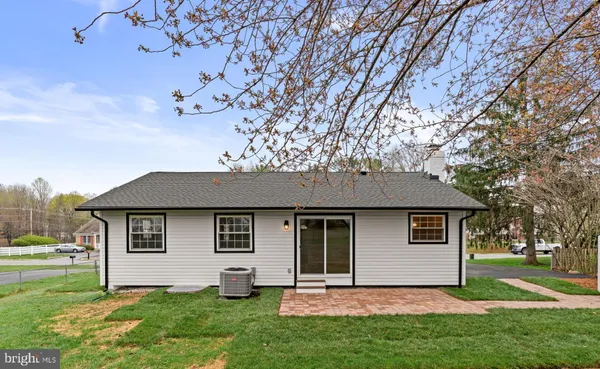 $645,000 | 24320 Log House Road, Gaithersburg, MD 20882