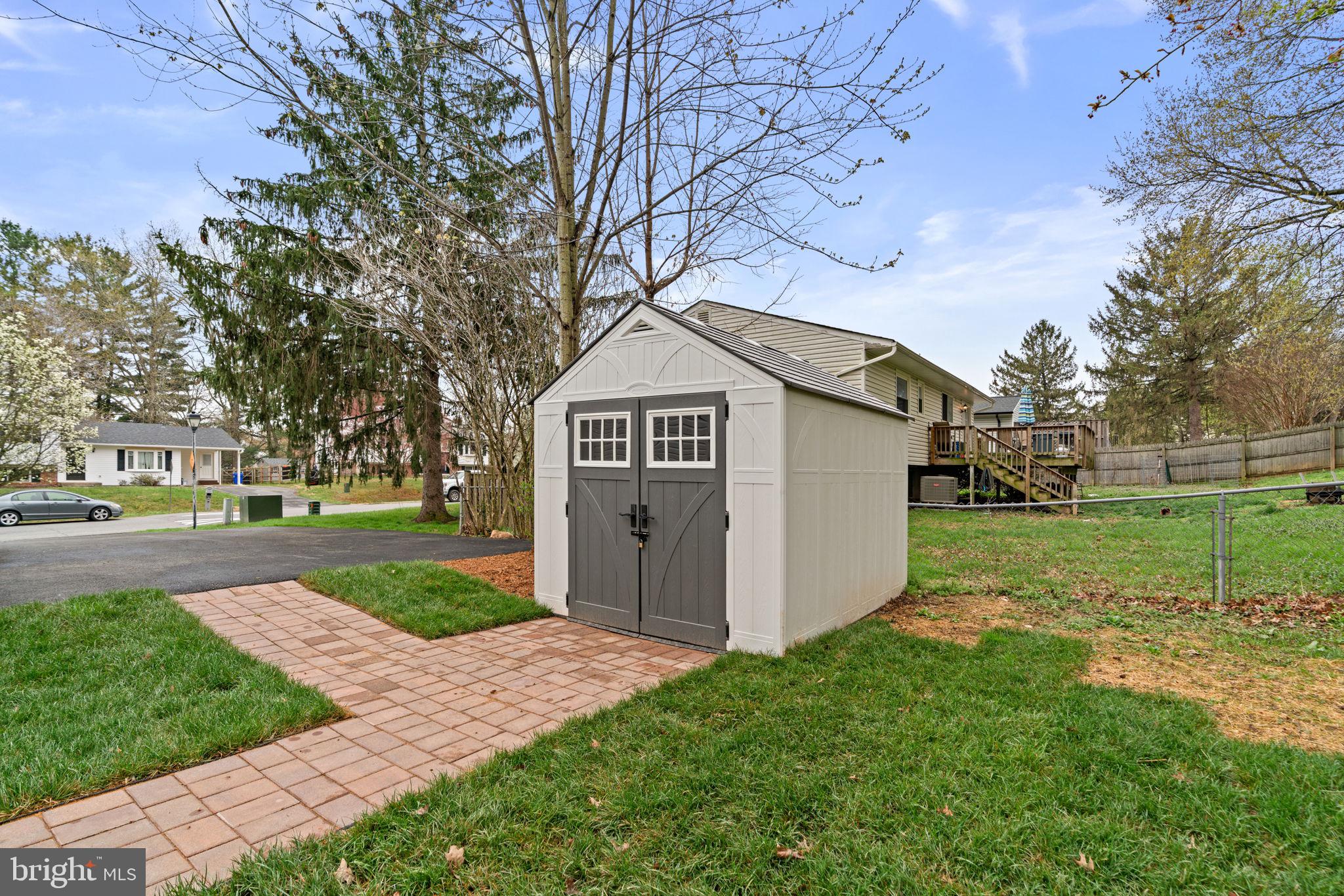 24320 Log House Road Gaithersburg, MD 20882 - Photo 48 of 51