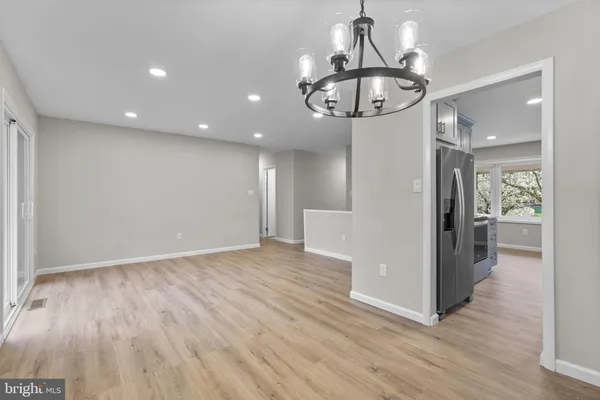 $645,000 | 24320 Log House Road, Gaithersburg, MD 20882