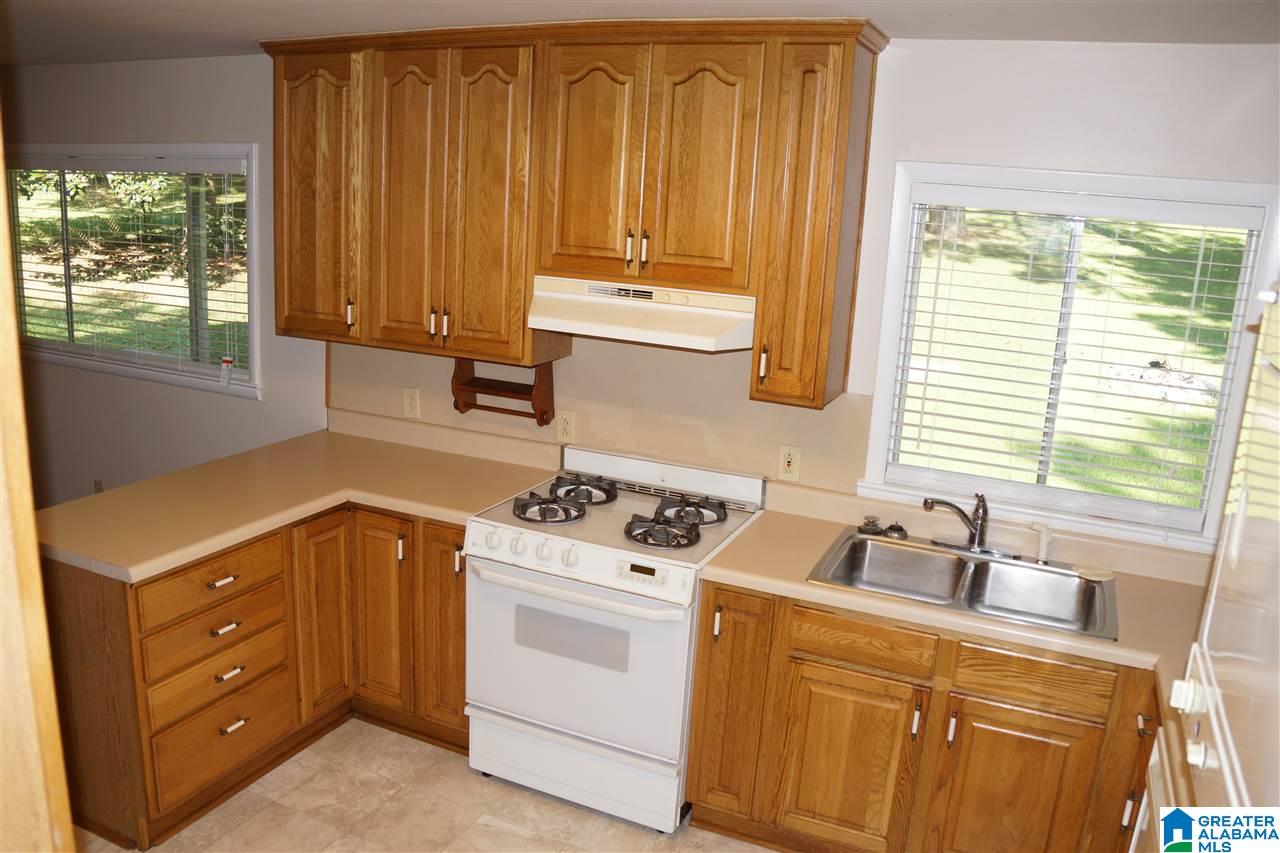 2124 Whiting Road Birmingham, AL 35216 - Photo 3 of 13