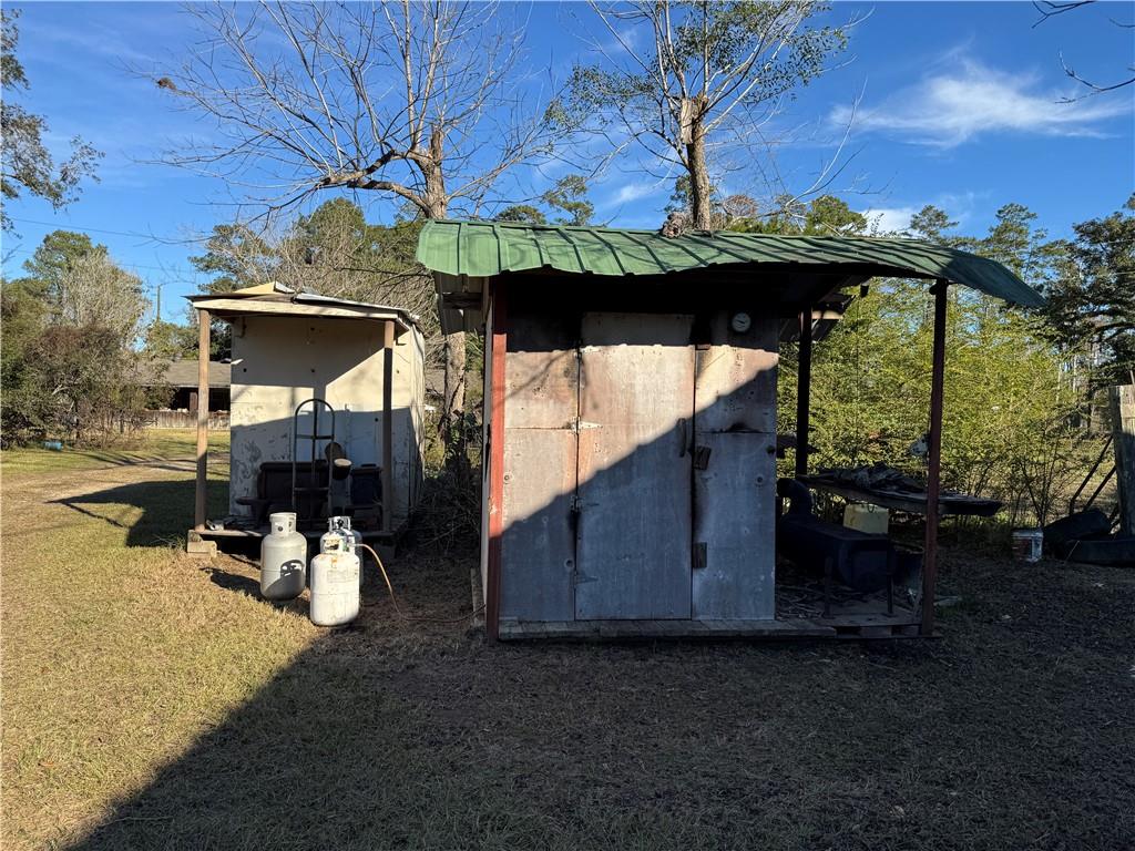 1 D Barnum Road Springfield, LA 70462 - Photo 8 of 11