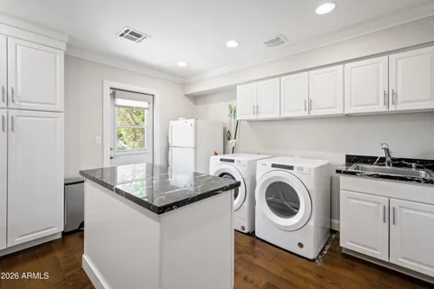 $1,975,000 | 8001 East Del Joya Drive, Scottsdale, AZ 85258