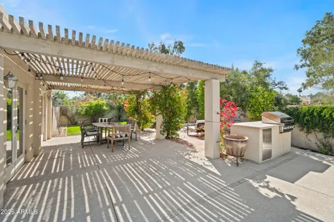 $1,975,000 | 8001 East Del Joya Drive, Scottsdale, AZ 85258
