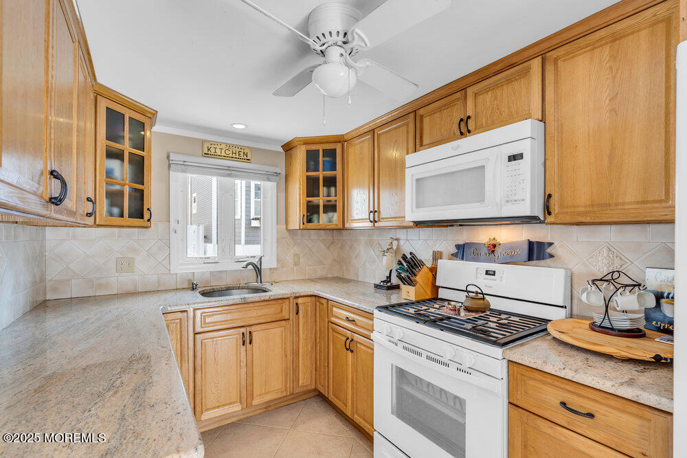 102 West Colony Road Lavallette, NJ 08735 - Photo 11 of 35 dsc04524_466