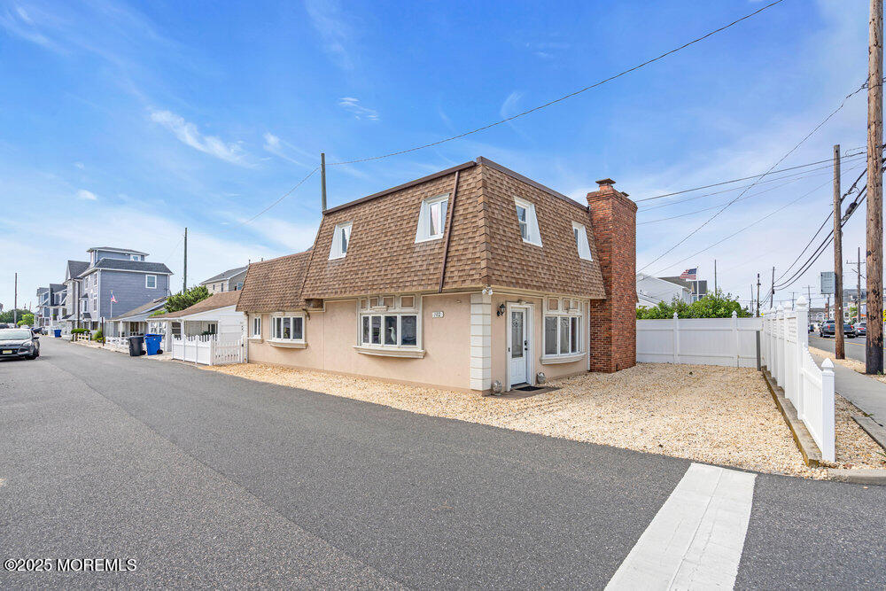 102 West Colony Road Lavallette, NJ 08735 - Photo 2 of 35 dsc04640_964