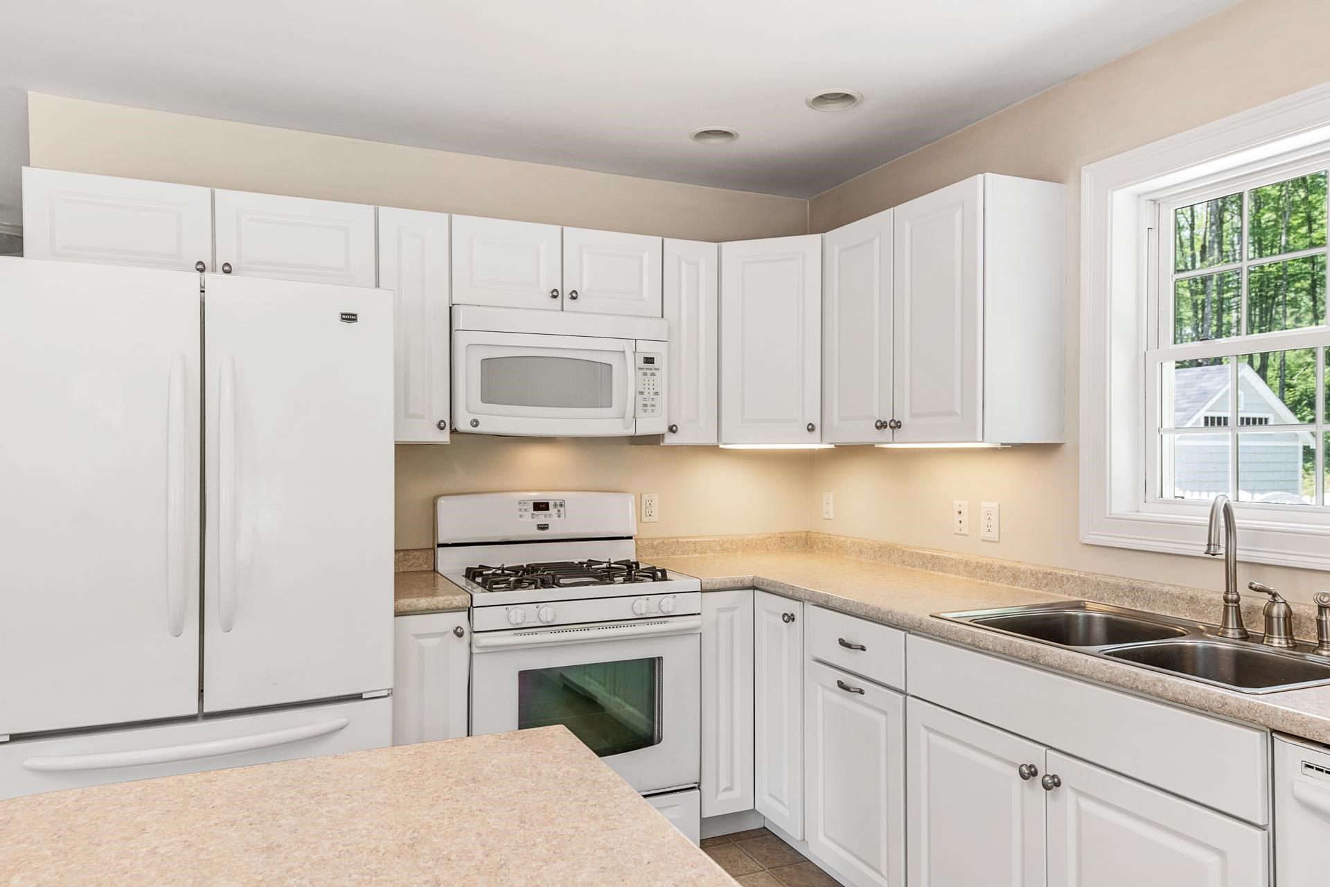 2386 Highway 4A Springfield, NH 03284 - Photo 18 of 40
