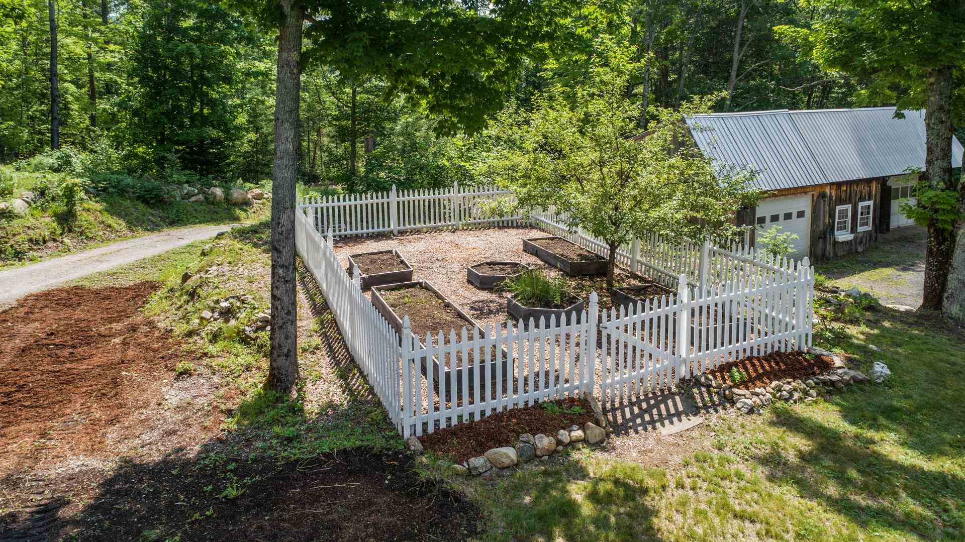 2386 Highway 4A Springfield, NH 03284 - Photo 6 of 40