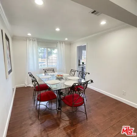 $1,100,000 | 11158 Newcastle Avenue, Granada Hills, CA 91344