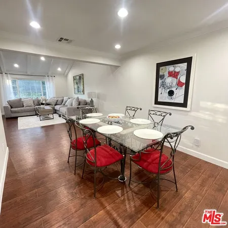 $1,100,000 | 11158 Newcastle Avenue, Granada Hills, CA 91344