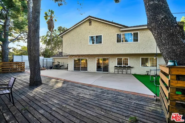 $1,100,000 | 11158 Newcastle Avenue, Granada Hills, CA 91344
