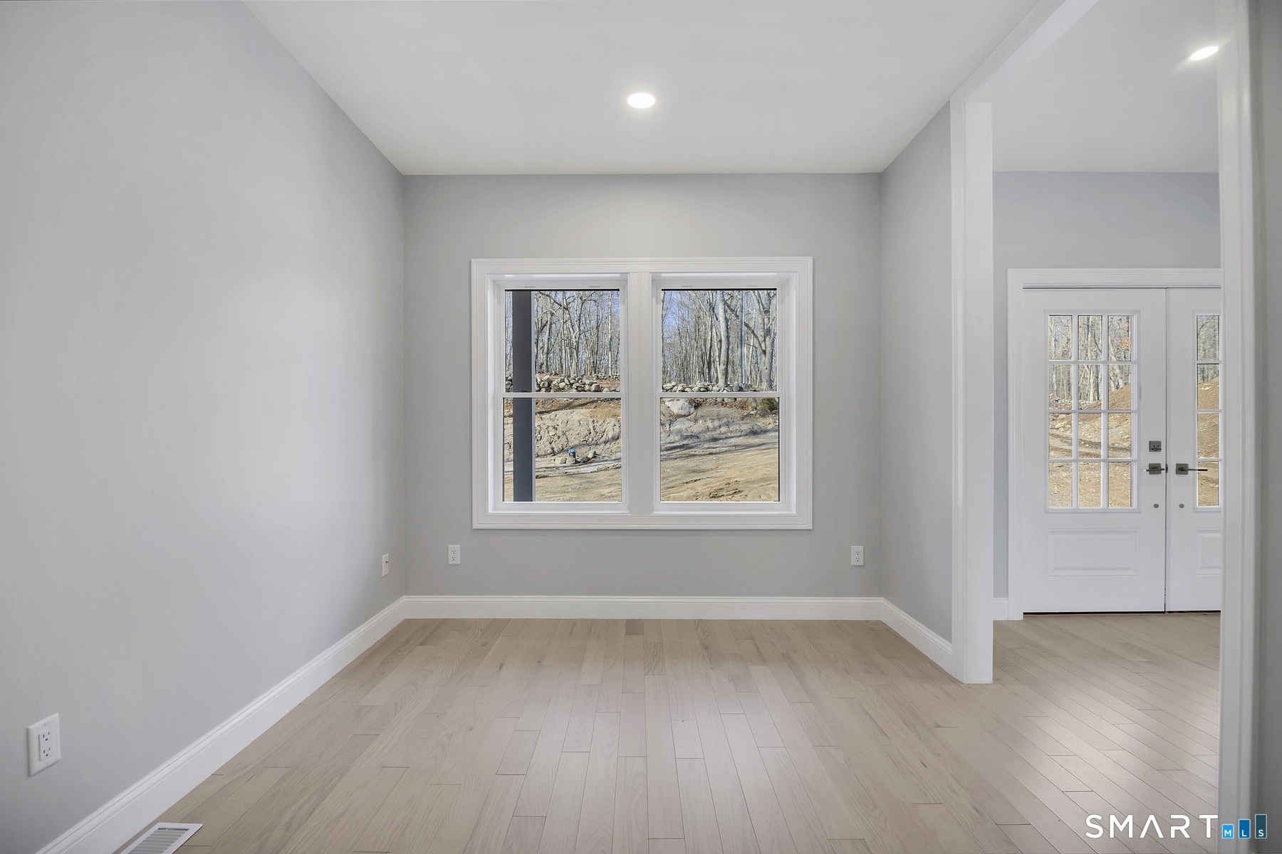 123 Scott Road East Lyme, CT 06333 - Photo 19 of 40