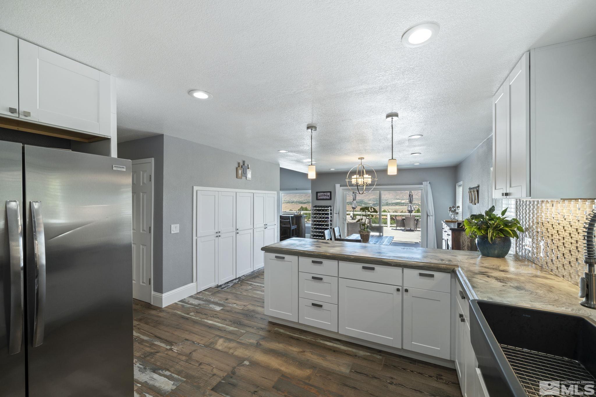 3705 Brighton Way Reno, NV 89509 - Photo 11 of 40 Photo 11