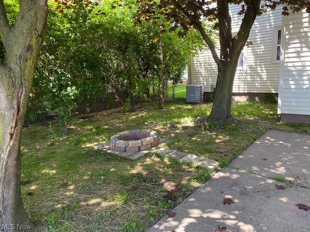 9605 Biddulph Road Cleveland, OH 44144 - Photo 2 of 24 Enjoy your fenced in back yard