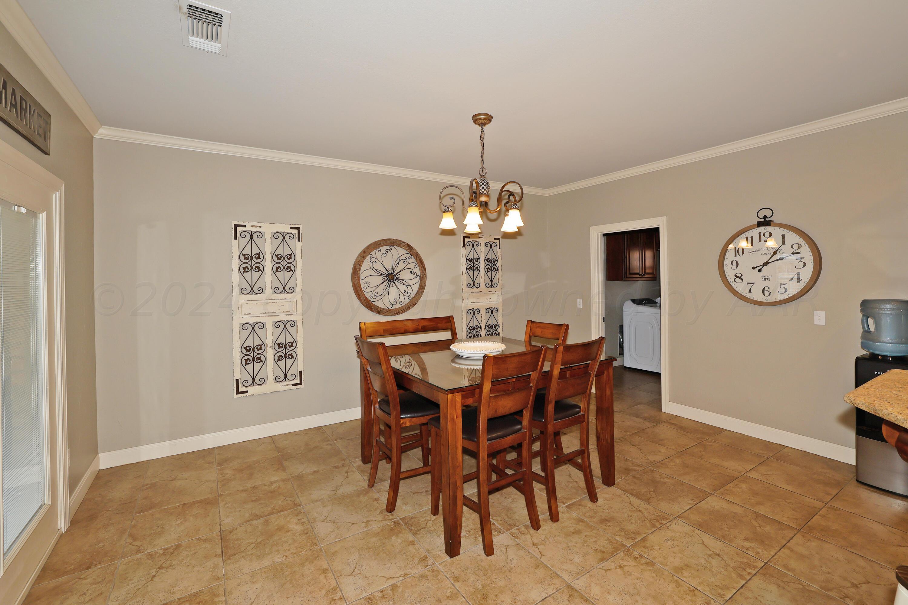 8614 Dallington Drive Amarillo, TX 79119 - Photo 6 of 32 Dining Area