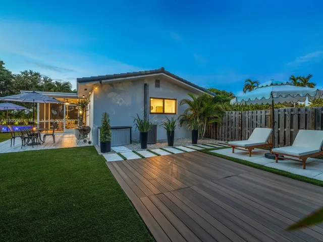 $1,398,000 | 11504 Northeast 6th Avenue, Miami, FL 33161