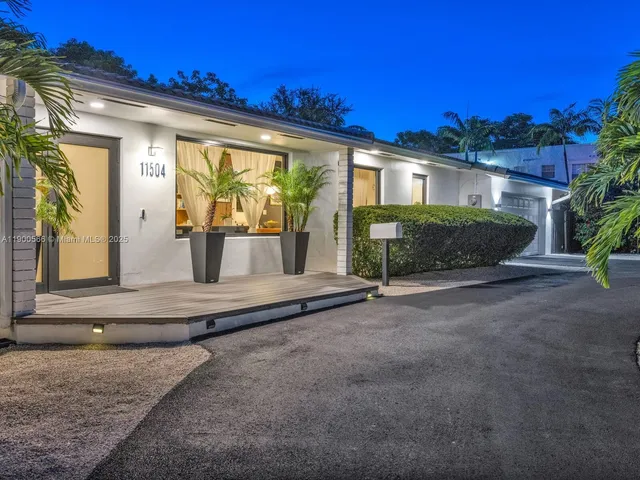 $1,398,000 | 11504 Northeast 6th Avenue, Miami, FL 33161
