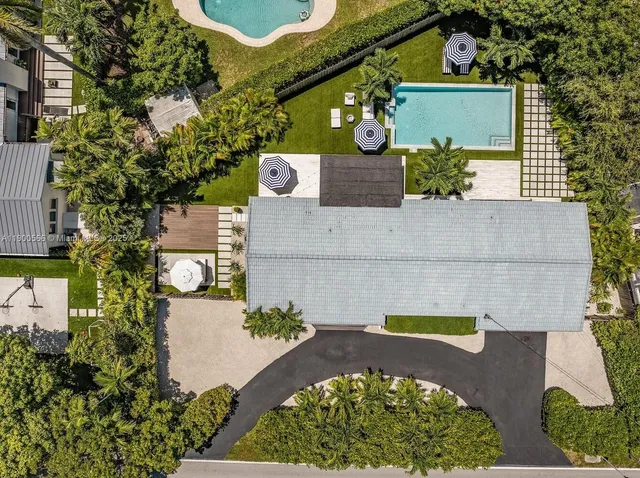 $1,398,000 | 11504 Northeast 6th Avenue, Miami, FL 33161