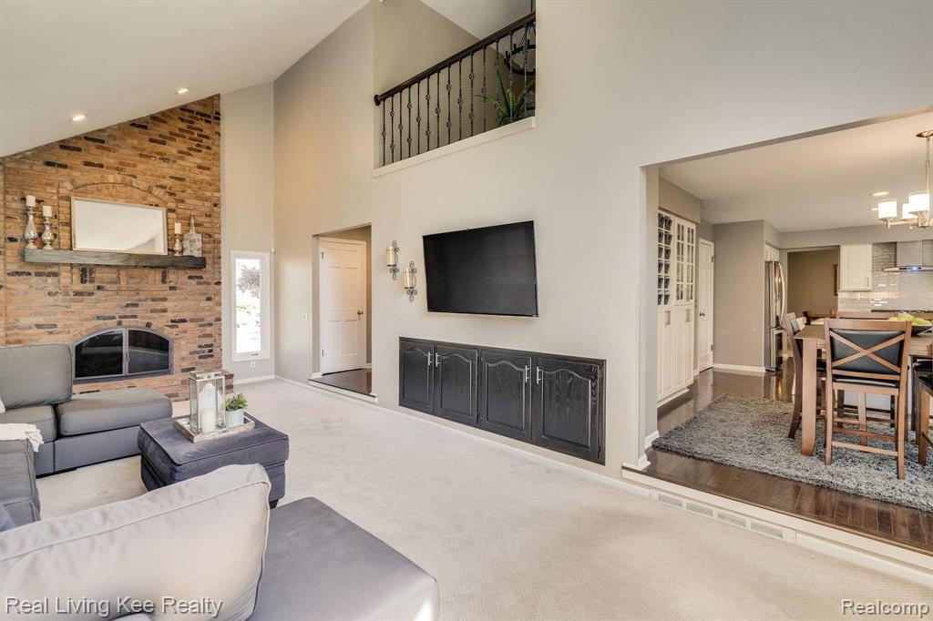 1730 Jason Circle Rochester Hills, MI 48306 - Photo 9 of 31