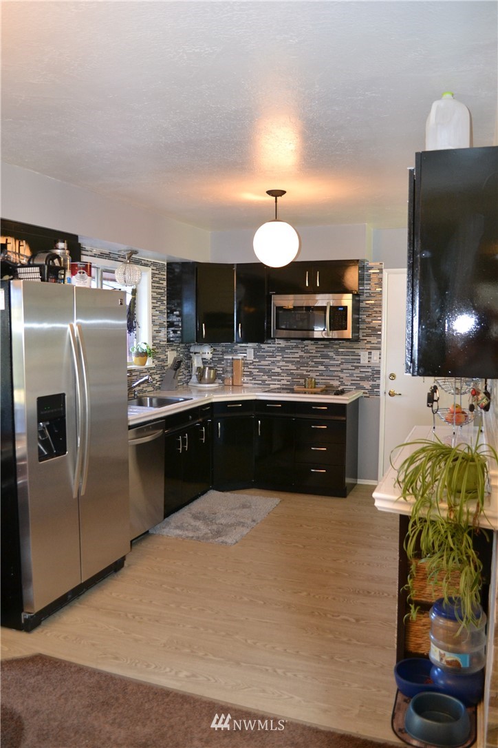 434 East Ahlvers Road Port Angeles, WA 98362 - Photo 13 of 24 Gallery Image 13
