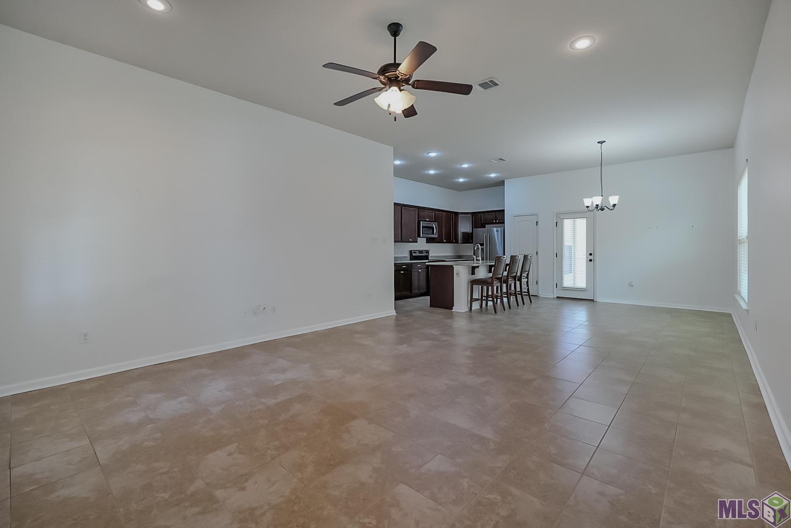14547 Stone Gate Drive Baton Rouge, LA 70816 - Photo 16 of 38 Gallery Image 16